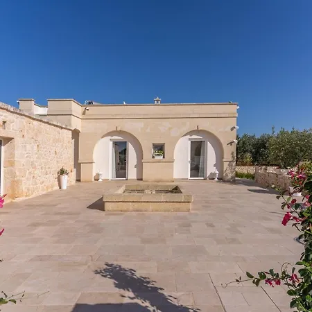 게스트하우스 Ostuni Dimore Aurea 3*